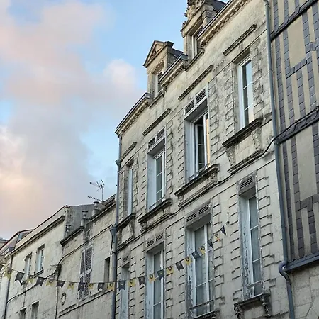 For 4 With Balcony Near The Old Port