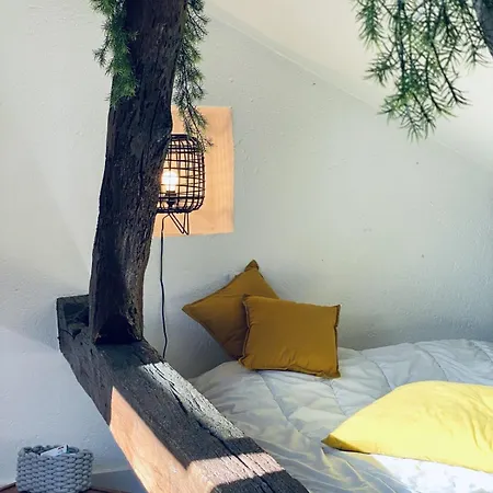 For 4 With Balcony Near The Old Port Apartment *